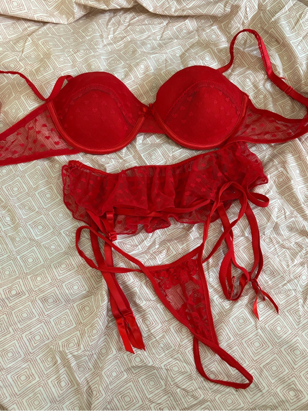 Red Heart Lace 3-Piece Lingerie Set